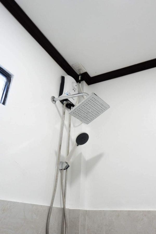 Princesa Michaella Hostel Itaytay Kültér fotó